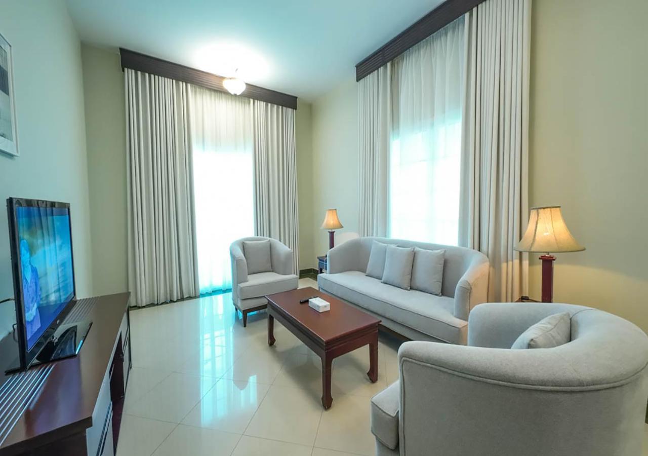 卡兰酒店 Al Al Jubail 外观 照片